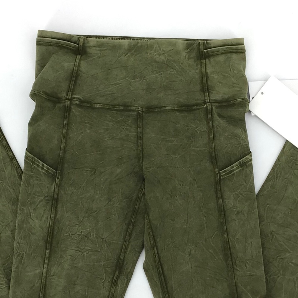 NWT Lululemon Fast and Free High Rise Tight - Picture 2 of 6